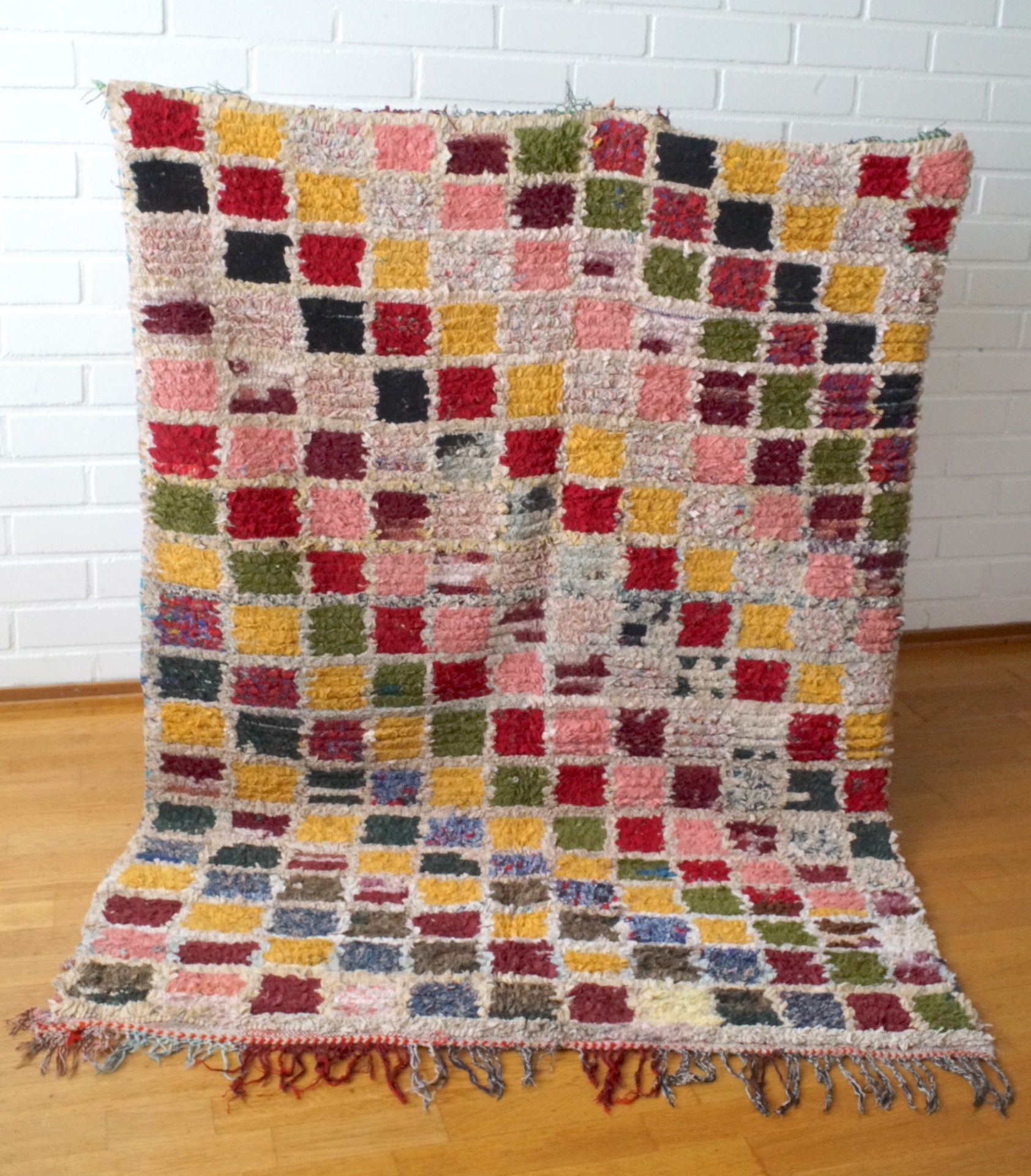 Marokkolainen vintage Boucherouite berbermatto 166x121