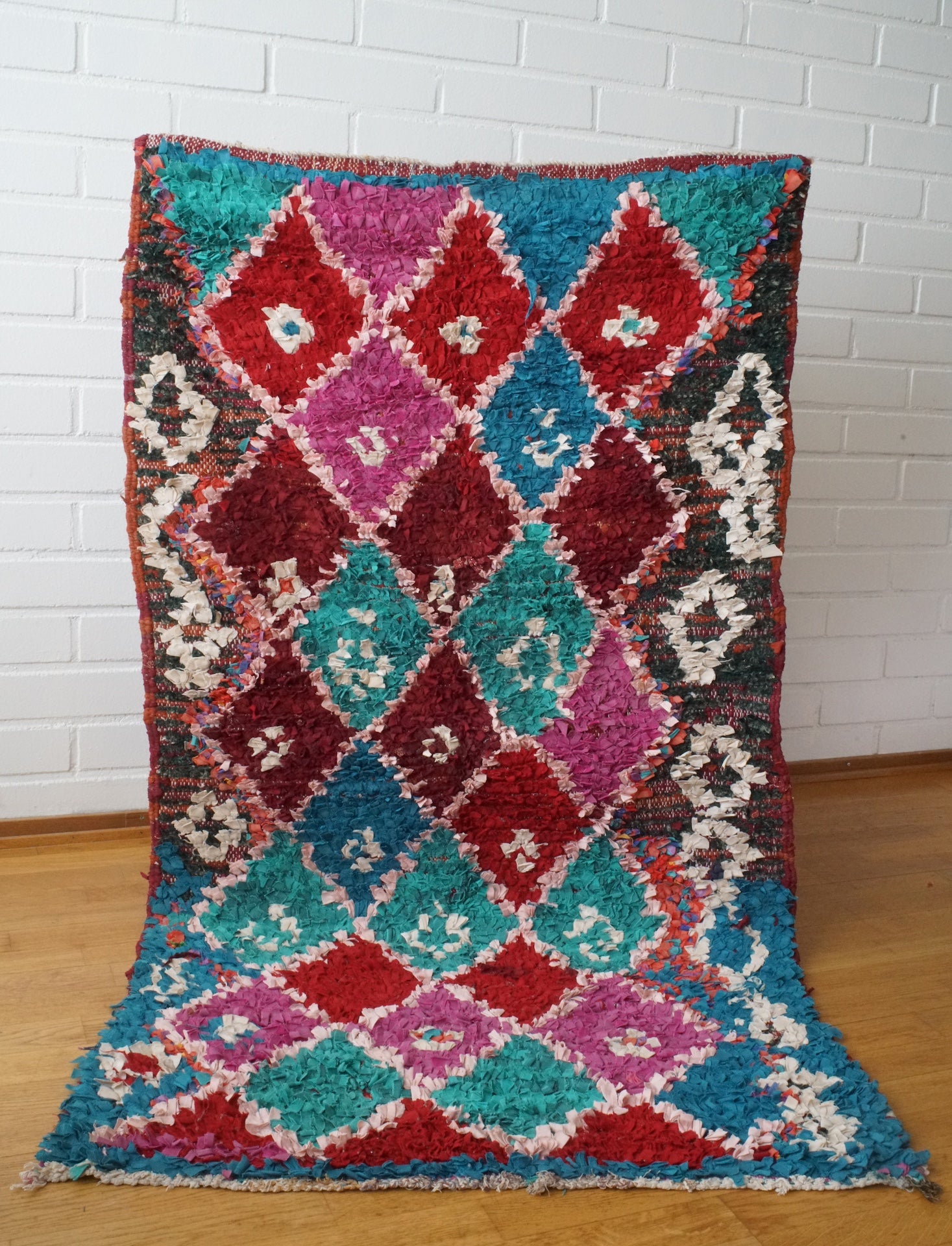 Marokkolainen vintage Boucherouite berbermatto 164x91