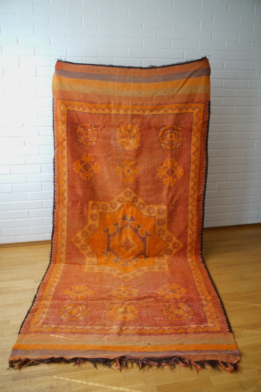 Käsinsolmittu marokkolainen vintage Sid L'Mokhtar berbermatto, 309×142 cm
