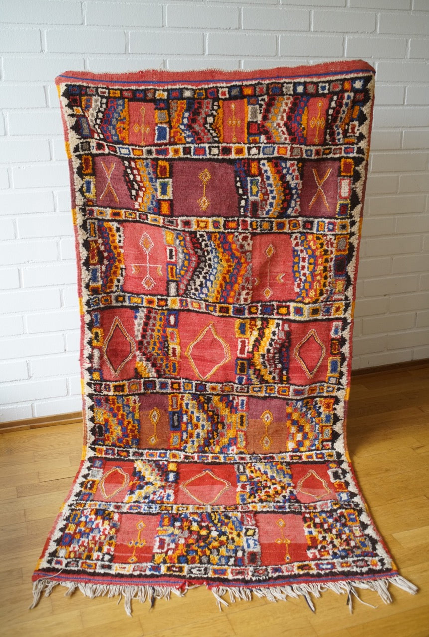 Marokkolainen matto – käsinsolmittu vintage Taznakht berbermatto, 200×99 cm, lampaanvillaa