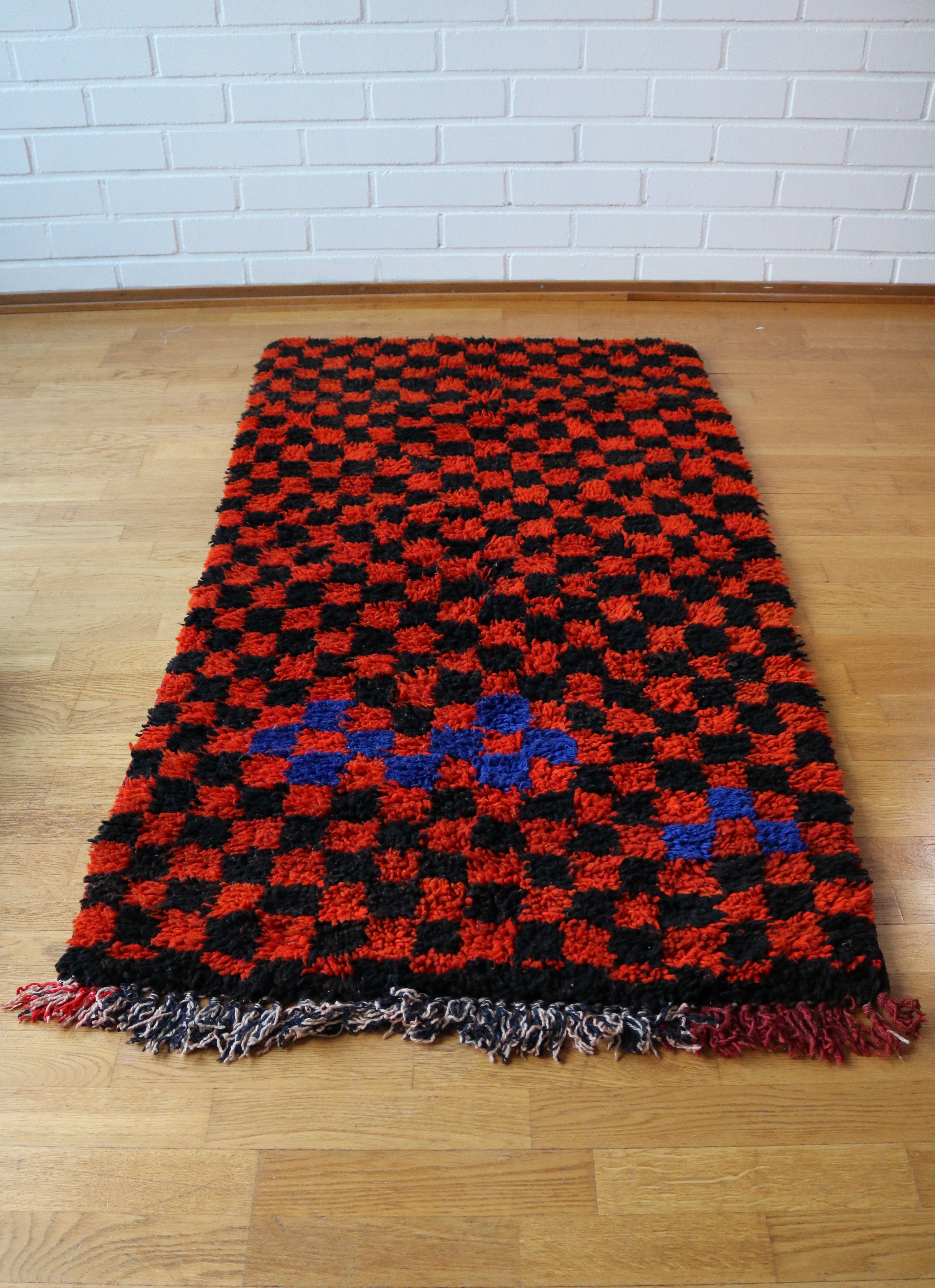 Marokkolainen ruudullinen vintage berbermatto 168x87