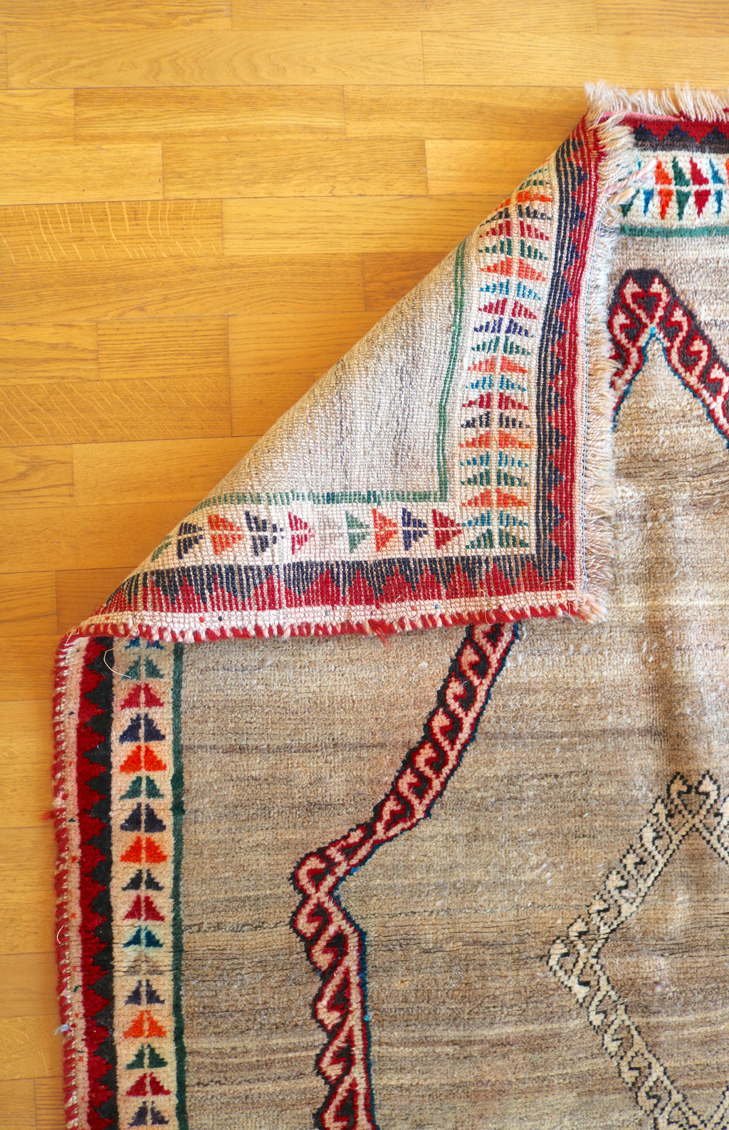 Marokkolainen vintage berbermatto 207x136